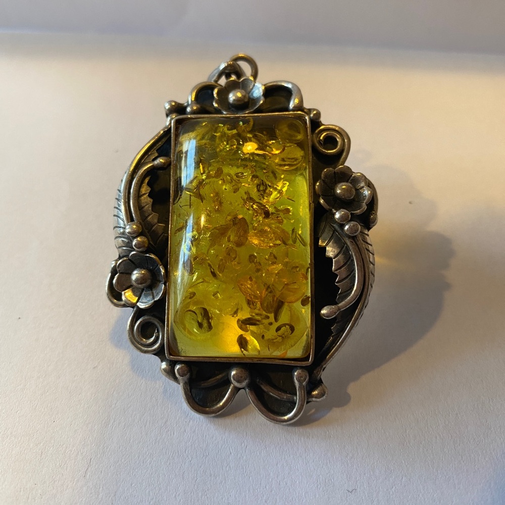 Large Amber Pendant